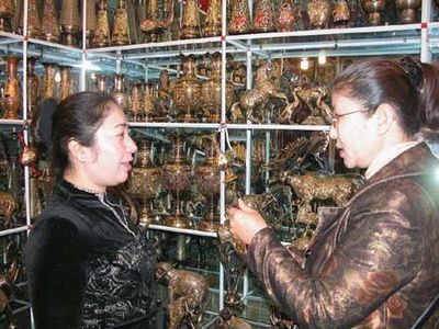 歷盡百年變遷 烏魯木齊二道橋市場(chǎng)的今日容顏